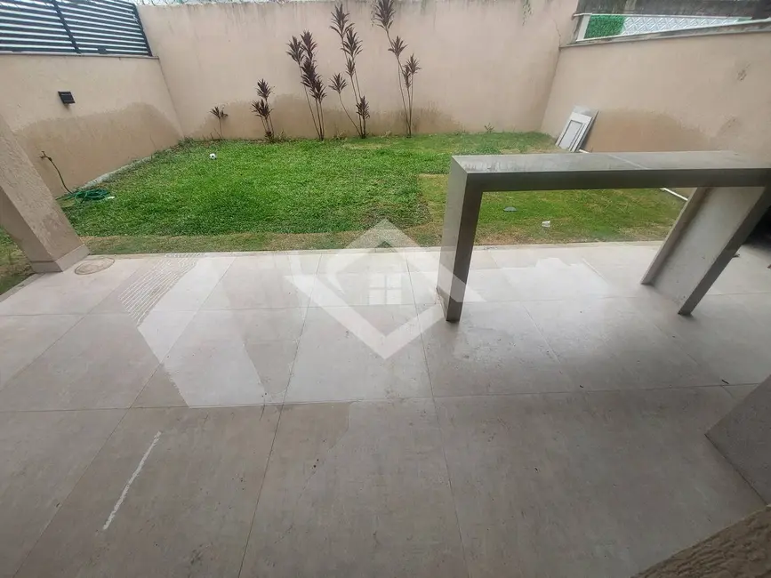 Casa de Condomínio com 4 quartos à venda, 240m2 em Guaratiba, Rio De Janeiro - RJ - imagem 8 Foto 8 de Casa de Condomínio com 4 quartos à venda, 240m2 em Guaratiba, Rio De Janeiro - RJ