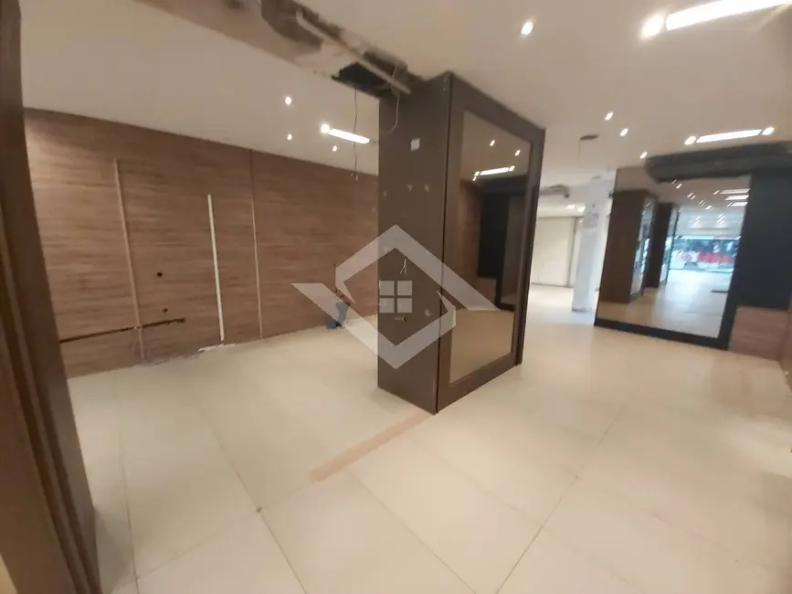 Foto 3 de Loja à venda, 189m2 em Copacabana, Rio De Janeiro - RJ