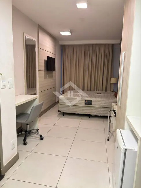 Foto 6 de Apartamento com 2 quartos para alugar, 37m2 em Recreio dos Bandeirantes, Rio De Janeiro - RJ