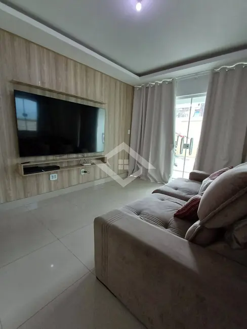 Foto 4 de Casa com 2 quartos à venda, 160m2 em Senador Vasconcelos, Rio De Janeiro - RJ