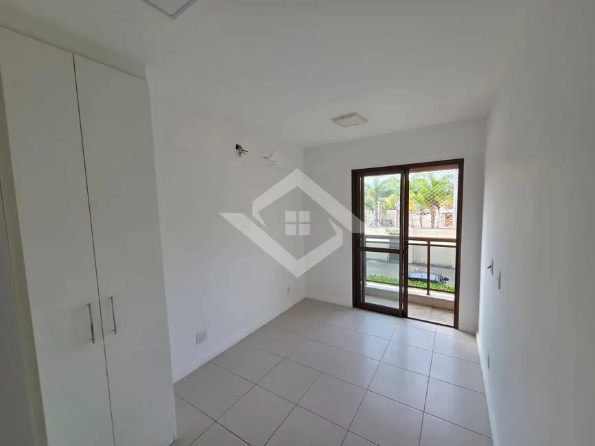 Foto 4 de Apartamento com 2 quartos para alugar, 75m2 em Recreio dos Bandeirantes, Rio De Janeiro - RJ