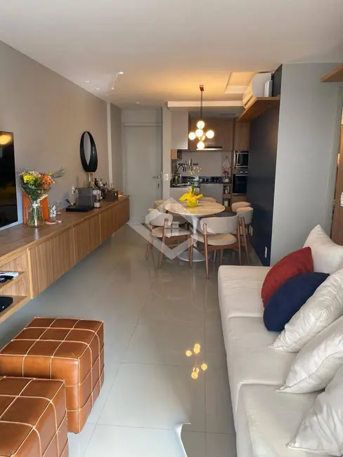 Foto 2 de Apartamento com 2 quartos à venda, 60m2 em Recreio dos Bandeirantes, Rio De Janeiro - RJ