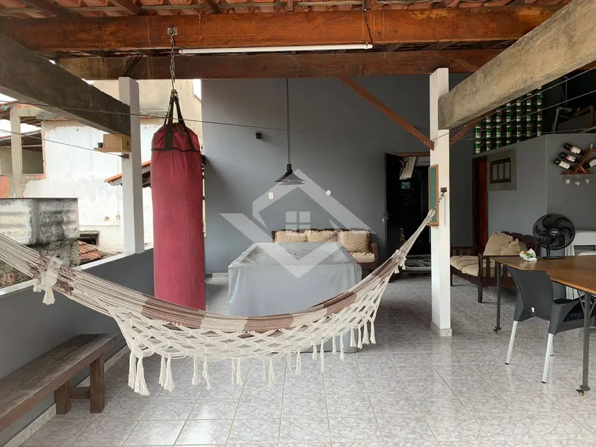 Foto 2 de Casa com 3 quartos à venda, 120m2 em Barro Vermelho, Sao Goncalo - RJ