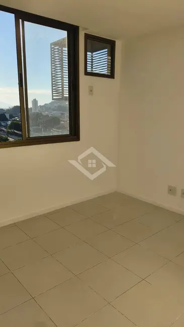Apartamento com 3 quartos à venda, 75m2 em Centro, Niteroi - RJ - imagem 6 Foto 6 de Apartamento com 3 quartos à venda, 75m2 em Centro, Niteroi - RJ