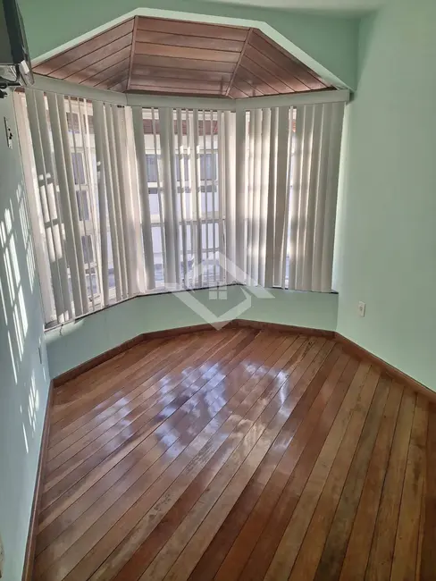 Foto 2 de Casa com 4 quartos à venda, 350m2 em Campo Grande, Rio De Janeiro - RJ