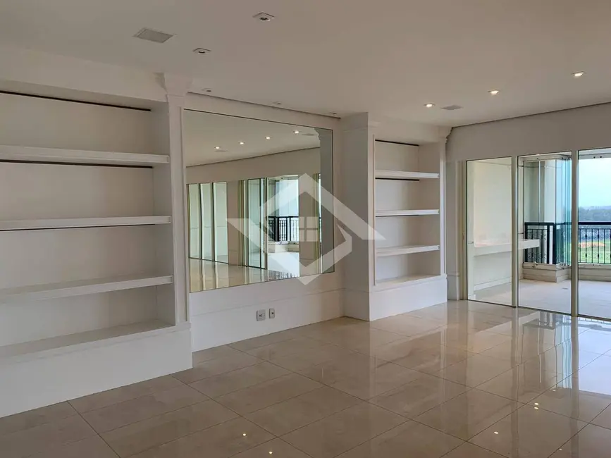 Apartamento com 5 quartos à venda, 435m2 em Barra da Tijuca, Rio De Janeiro - RJ - imagem 1 Foto 1 de Apartamento com 5 quartos à venda, 435m2 em Barra da Tijuca, Rio De Janeiro - RJ