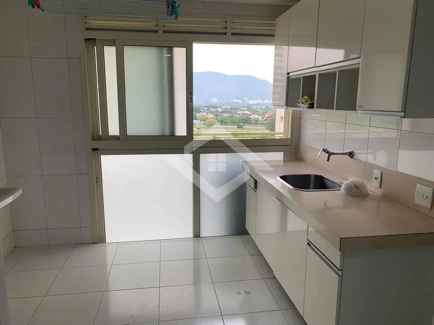 Apartamento com 5 quartos à venda, 435m2 em Barra da Tijuca, Rio De Janeiro - RJ - imagem 8 Foto 8 de Apartamento com 5 quartos à venda, 435m2 em Barra da Tijuca, Rio De Janeiro - RJ