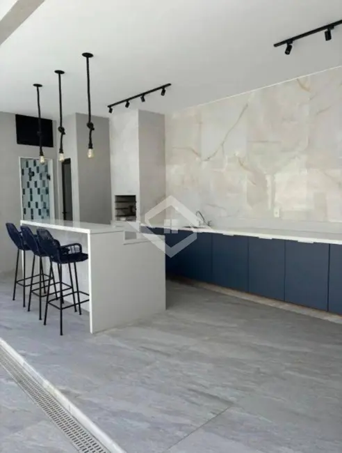 Casa com 4 quartos à venda, 270m2 em Recreio dos Bandeirantes, Rio De Janeiro - RJ - imagem 2 Foto 2 de Casa com 4 quartos à venda, 270m2 em Recreio dos Bandeirantes, Rio De Janeiro - RJ