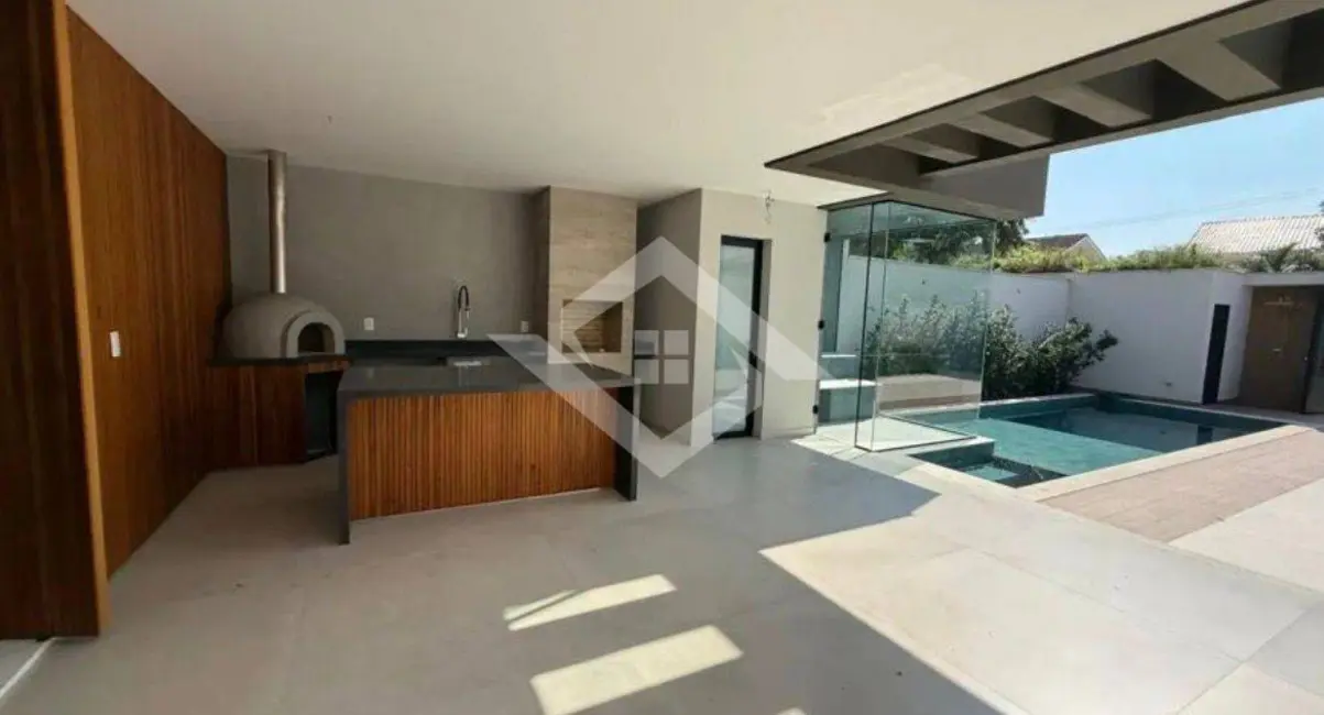 Foto 3 de Casa com 5 quartos à venda, 453m2 em Barra da Tijuca, Rio De Janeiro - RJ