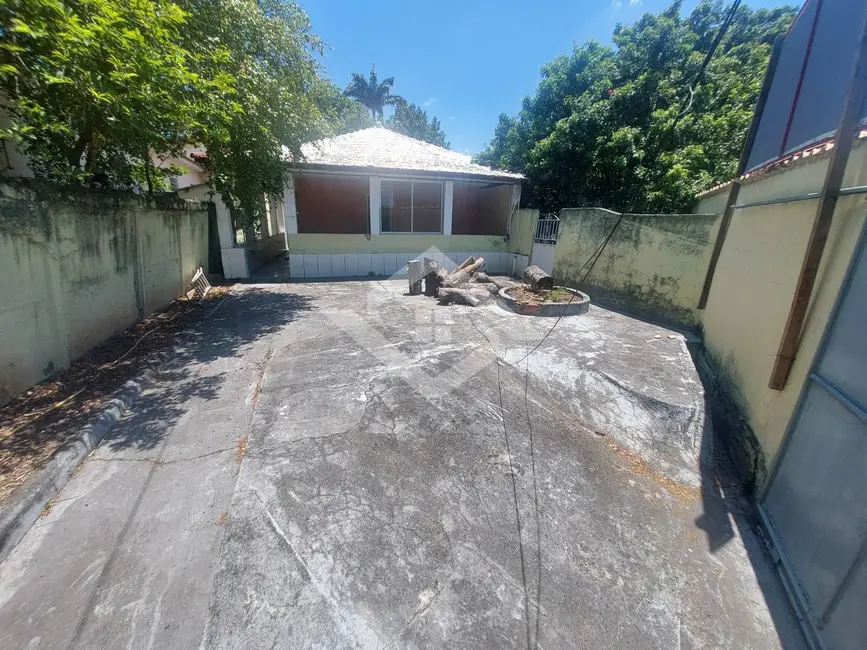 Foto 1 de Casa com 3 quartos à venda, 490m2 em Campo Grande, Rio De Janeiro - RJ