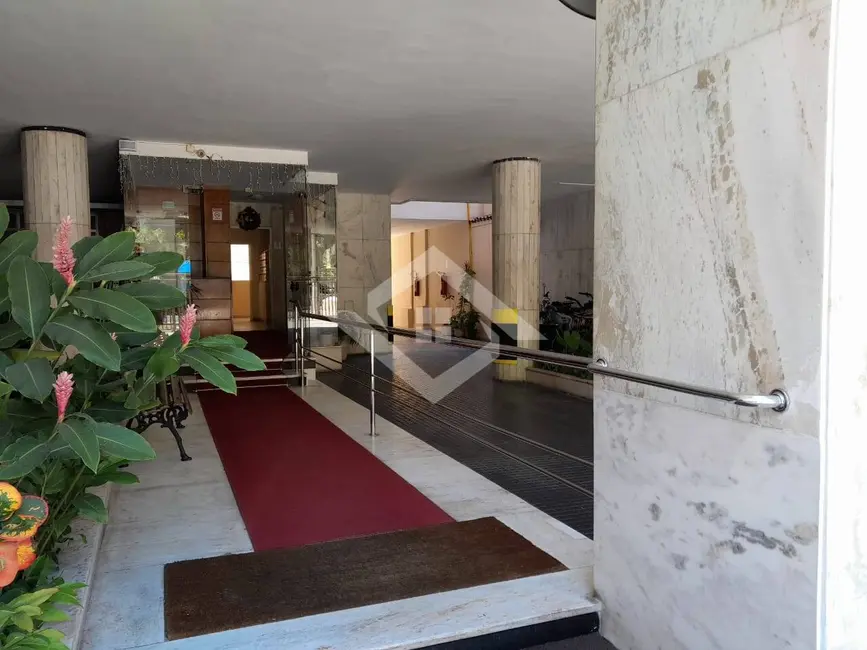 Apartamento com 1 quarto à venda, 60m2 em Botafogo, Rio De Janeiro - RJ - imagem 2 Foto 2 de Apartamento com 1 quarto à venda, 60m2 em Botafogo, Rio De Janeiro - RJ