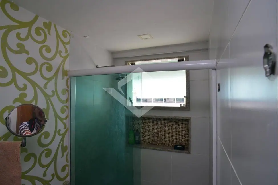 Foto 2 de Apartamento com 2 quartos para alugar, 70m2 em Barra da Tijuca, Rio De Janeiro - RJ