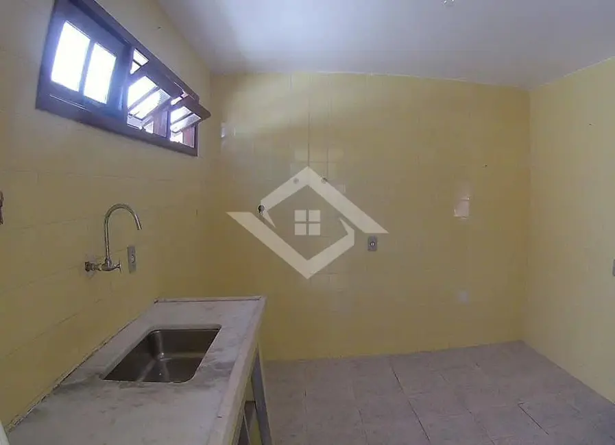 Foto 9 de Casa com 3 quartos à venda, 265m2 em Araruama - RJ