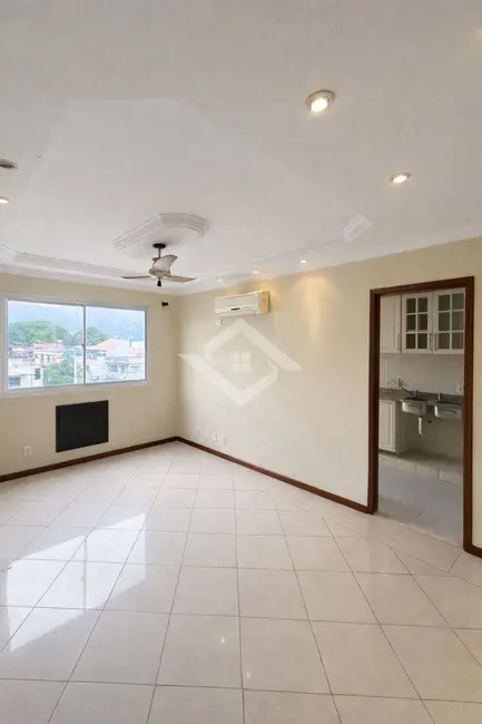 Foto 3 de Apartamento com 2 quartos à venda, 54m2 em Realengo, Rio De Janeiro - RJ