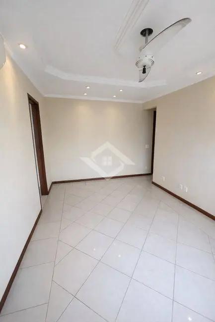 Foto 4 de Apartamento com 2 quartos à venda, 54m2 em Realengo, Rio De Janeiro - RJ