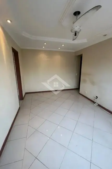 Foto 4 de Apartamento com 2 quartos à venda, 54m2 em Realengo, Rio De Janeiro - RJ