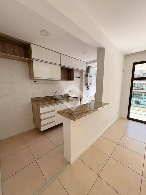 Foto 3 de Apartamento com 2 quartos para alugar, 66m2 em Recreio dos Bandeirantes, Rio De Janeiro - RJ