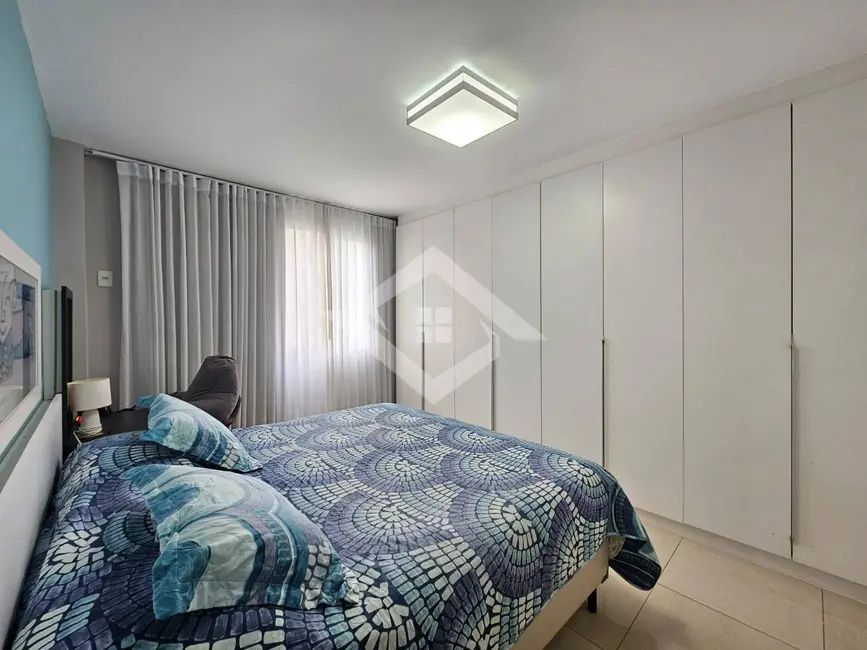 Foto 8 de Apartamento com 4 quartos à venda, 166m2 em Rio De Janeiro - RJ