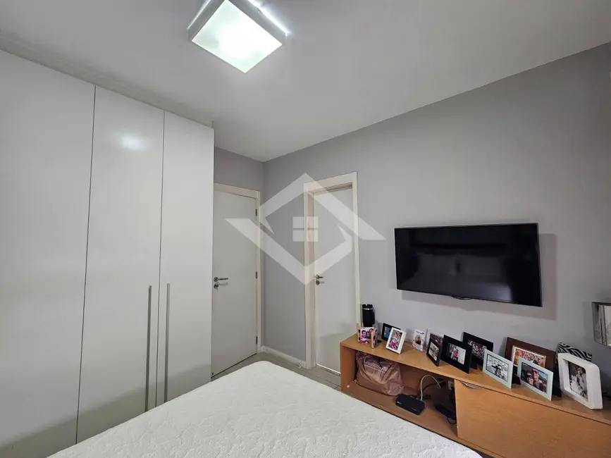 Foto 9 de Apartamento com 4 quartos à venda, 166m2 em Rio De Janeiro - RJ