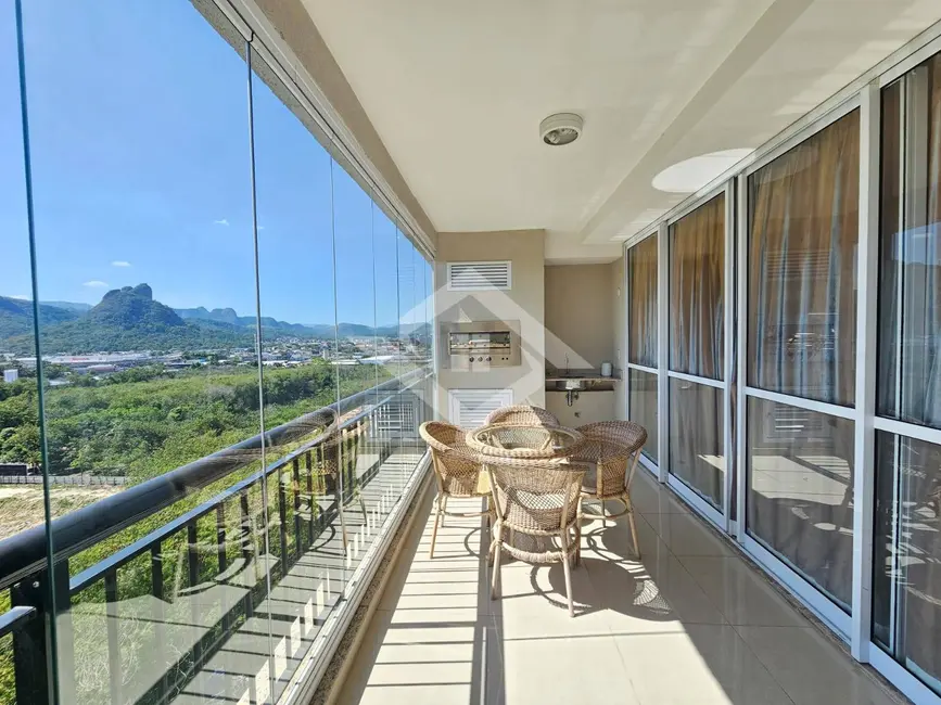 Foto 4 de Apartamento com 4 quartos à venda, 166m2 em Rio De Janeiro - RJ