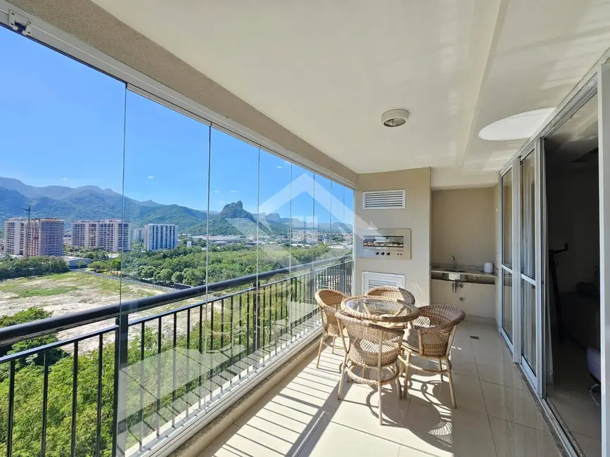 Foto 3 de Apartamento com 4 quartos à venda, 166m2 em Rio De Janeiro - RJ