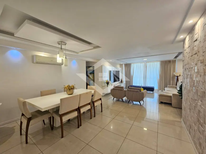 Foto 8 de Apartamento com 4 quartos à venda, 166m2 em Rio De Janeiro - RJ