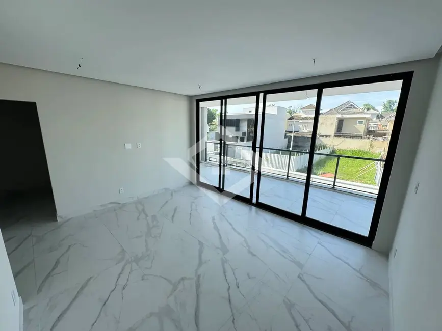 Foto 2 de Casa com 4 quartos à venda, 214m2 em Vargem Pequena, Rio De Janeiro - RJ