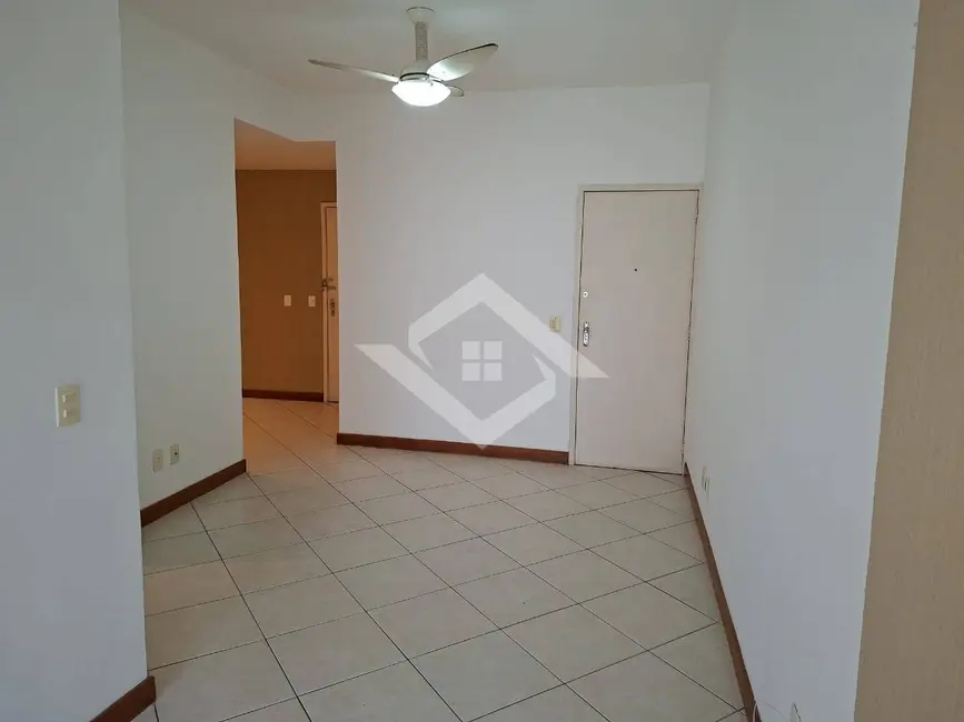 Foto 4 de Apartamento com 2 quartos para alugar, 80m2 em Botafogo, Rio De Janeiro - RJ
