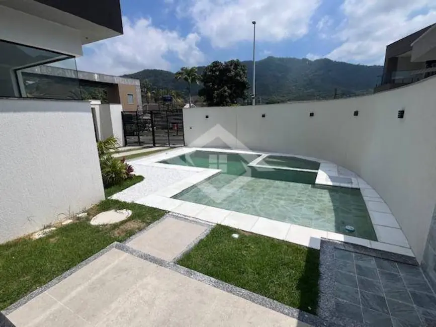 Foto 4 de Casa com 3 quartos à venda, 240m2 em Vargem Pequena, Rio De Janeiro - RJ