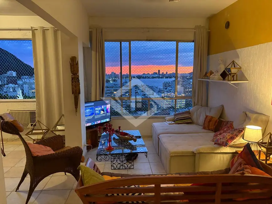 Foto 3 de Apartamento com 2 quartos à venda, 70m2 em Jardim Botânico, Rio De Janeiro - RJ