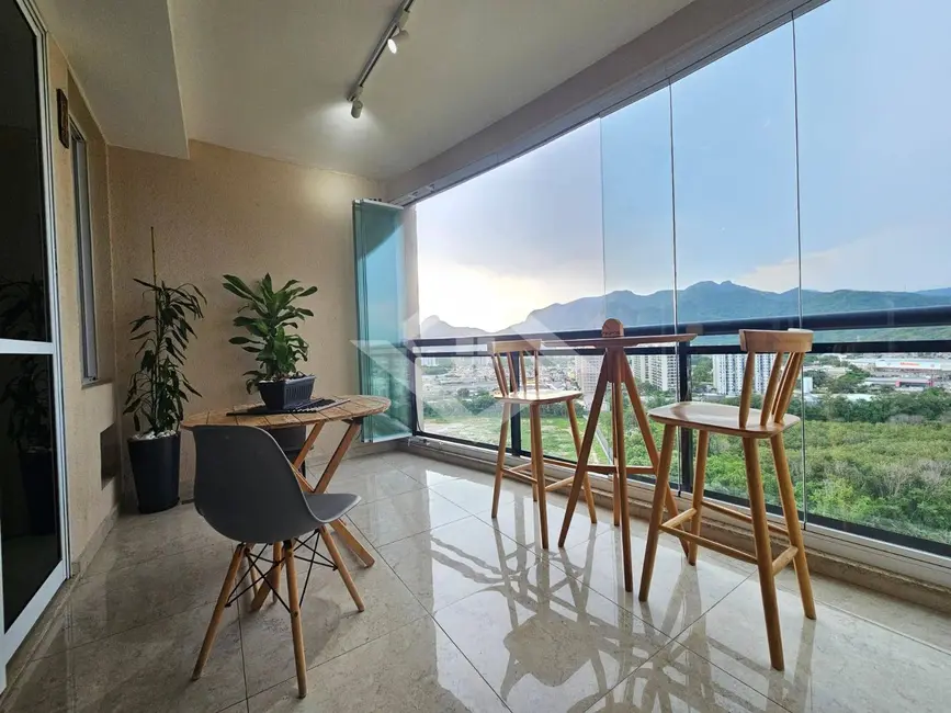 Foto 1 de Apartamento com 4 quartos à venda, 145m2 em Rio De Janeiro - RJ