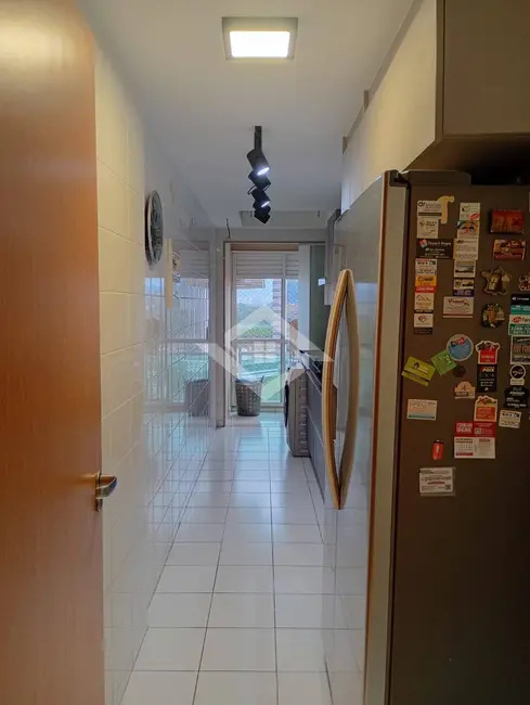 Foto 8 de Apartamento com 3 quartos para alugar, 100m2 em Rio De Janeiro - RJ