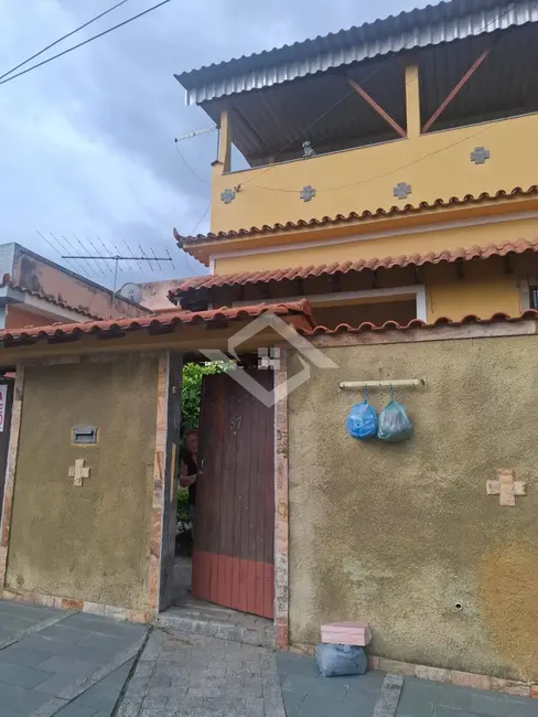 Foto 2 de Casa com 3 quartos à venda, 360m2 em Trindade, Sao Goncalo - RJ