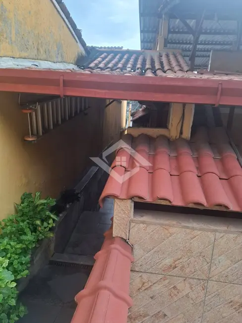 Foto 4 de Casa com 3 quartos à venda, 360m2 em Trindade, Sao Goncalo - RJ