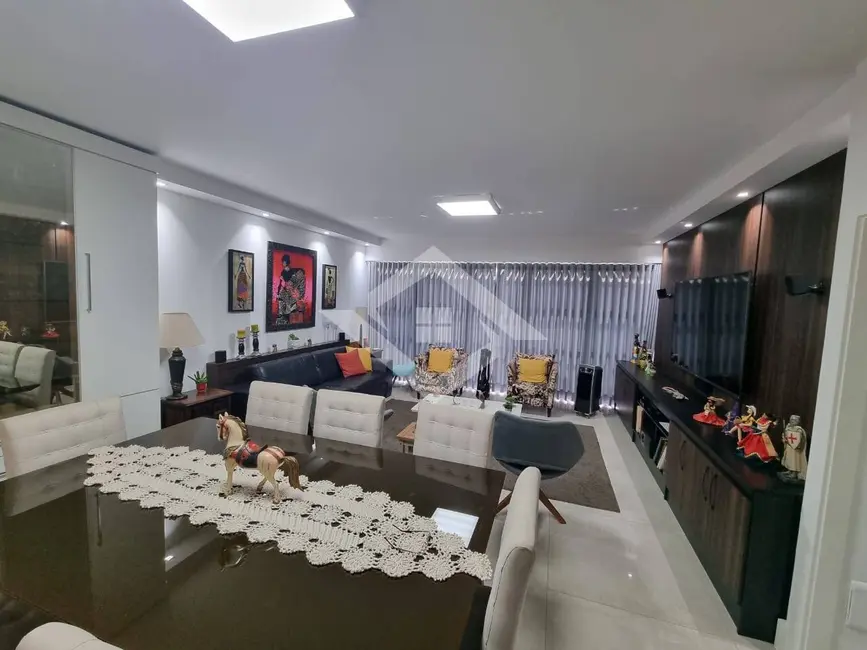 Foto 2 de Apartamento com 3 quartos à venda, 115m2 em Copacabana, Rio De Janeiro - RJ