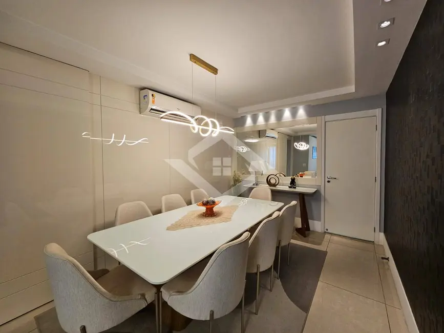 Foto 6 de Apartamento com 4 quartos à venda, 143m2 em Rio De Janeiro - RJ