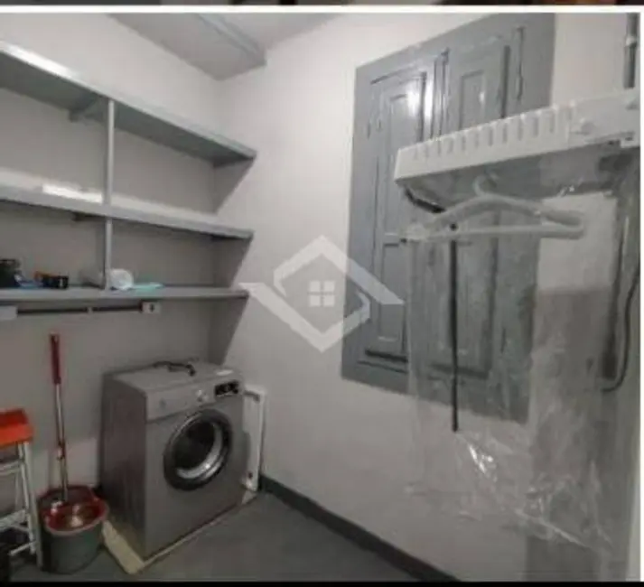 Foto 3 de Sala Comercial à venda, 122m2 em Santa Rosa, Niteroi - RJ