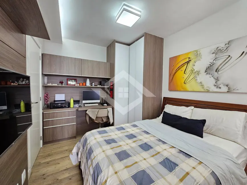 Foto 6 de Apartamento com 4 quartos à venda, 166m2 em Rio De Janeiro - RJ