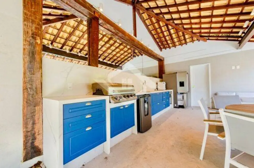 Foto 3 de Casa com 4 quartos à venda e para alugar, 220m2 em Barra da Tijuca, Rio De Janeiro - RJ