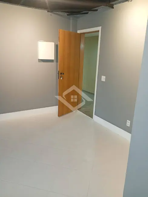 Foto 2 de Sala Comercial para alugar, 49m2 em Barra da Tijuca, Rio De Janeiro - RJ