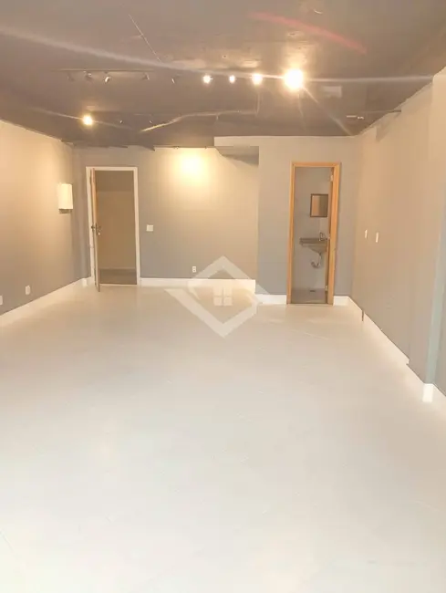 Foto 6 de Sala Comercial para alugar, 49m2 em Barra da Tijuca, Rio De Janeiro - RJ