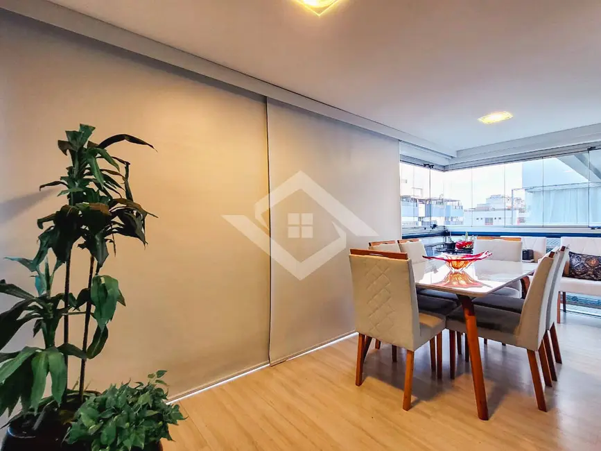 Foto 4 de Apartamento com 3 quartos à venda, 182m2 em Rio De Janeiro - RJ