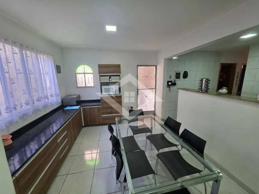 Foto 2 de Casa com 3 quartos à venda, 216m2 em Freguesia (Jacarepaguá), Rio De Janeiro - RJ