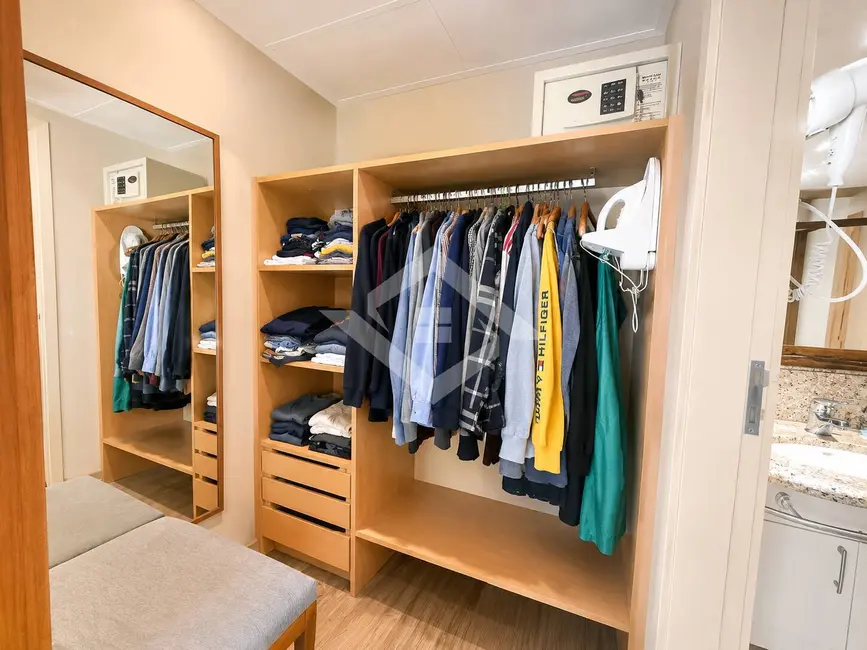 Loft / Flat com 1 quarto para alugar, 35m2 em Barra da Tijuca, Rio De Janeiro - RJ - imagem 3 Foto 3 de Loft / Flat com 1 quarto para alugar, 35m2 em Barra da Tijuca, Rio De Janeiro - RJ
