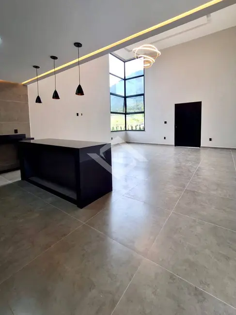 Foto 9 de Casa com 3 quartos à venda, 380m2 em Inoã (Inoã), Marica - RJ