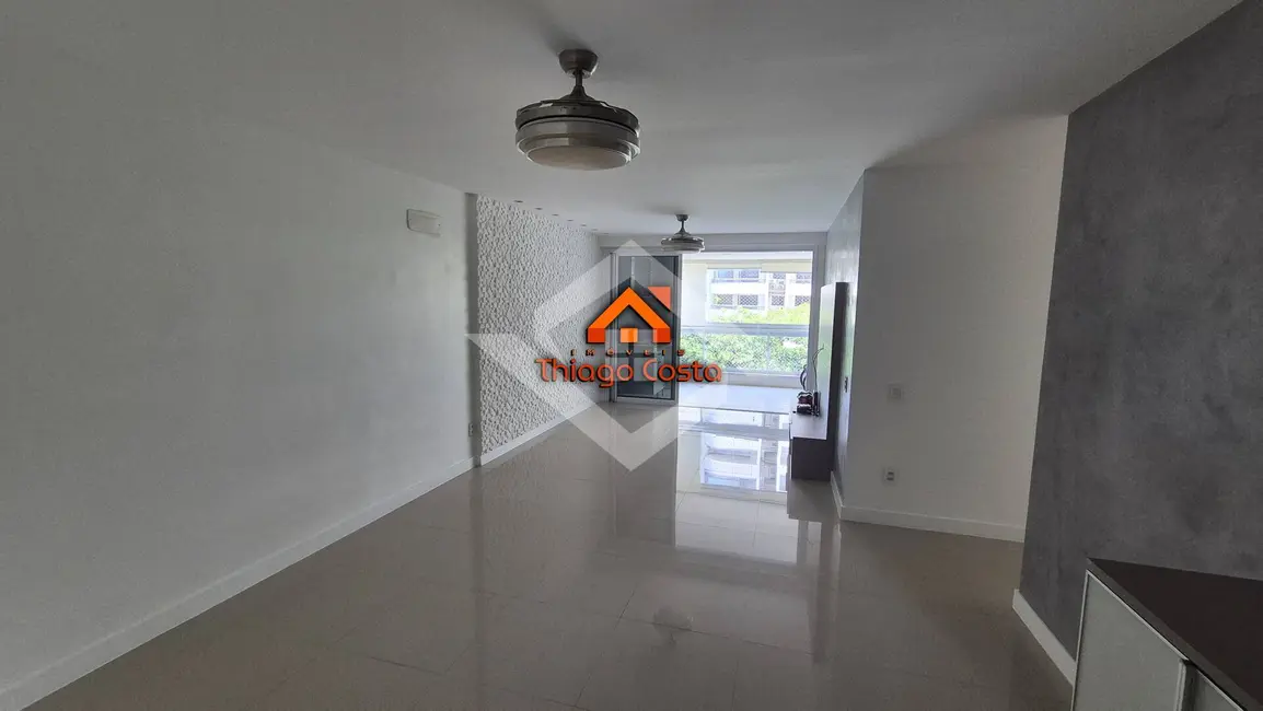 Foto 2 de Apartamento com 3 quartos para alugar, 114m2 em Rio De Janeiro - RJ