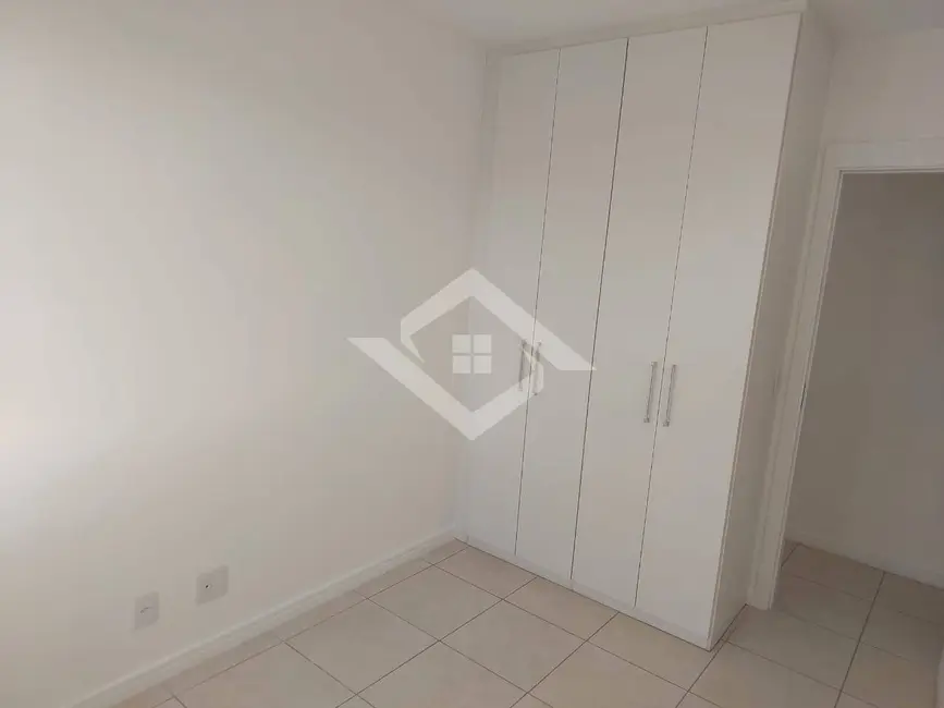 Foto 7 de Apartamento com 2 quartos para alugar, 69m2 em Rio De Janeiro - RJ