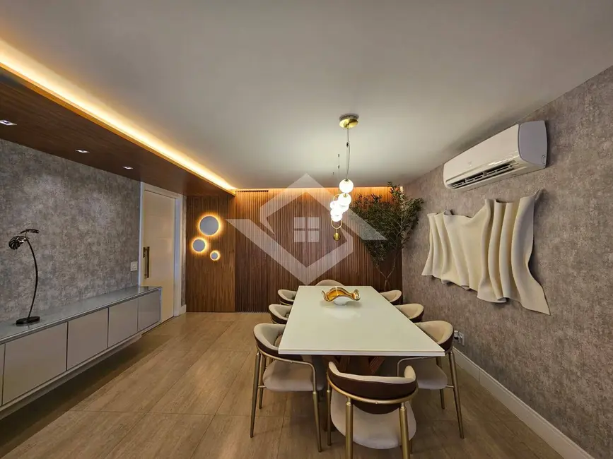 Foto 8 de Apartamento com 3 quartos à venda, 169m2 em Rio De Janeiro - RJ