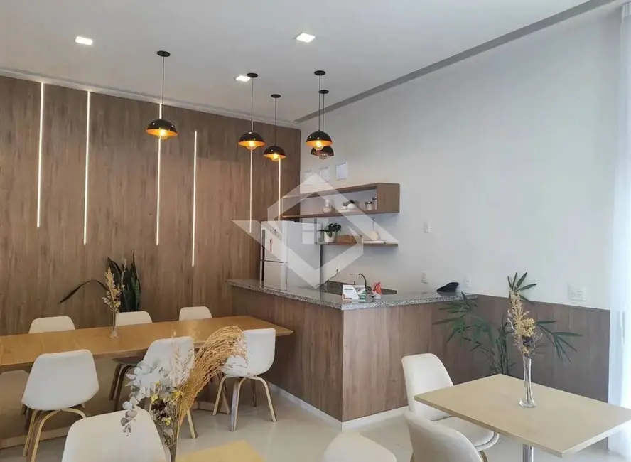 Foto 9 de Apartamento com 2 quartos à venda, 60m2 em Guaratiba, Rio De Janeiro - RJ