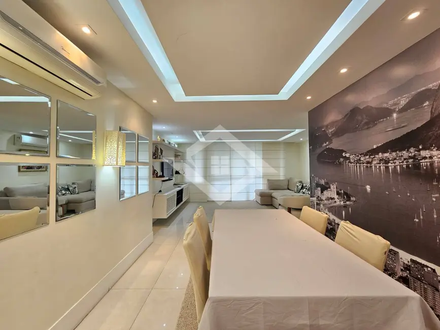 Foto 4 de Apartamento com 3 quartos à venda, 143m2 em Rio De Janeiro - RJ